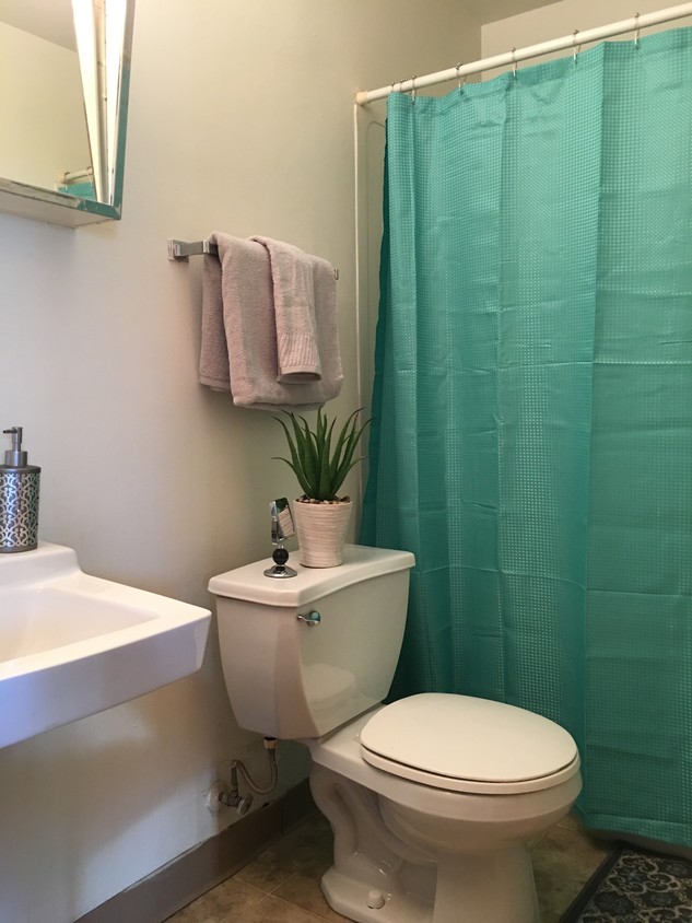 Foto principal - 240 2nd Ave NE