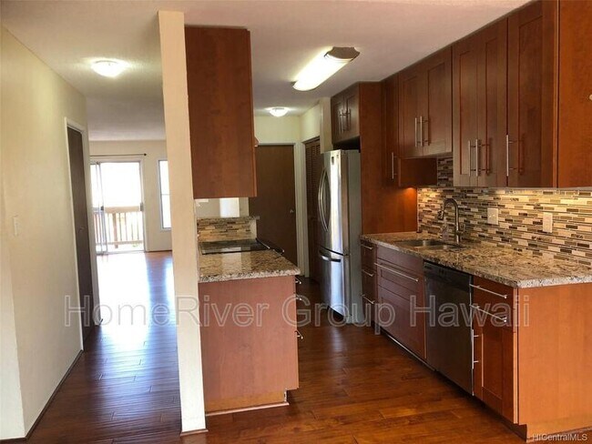 Building Photo - 46-78 Emepela Pl
