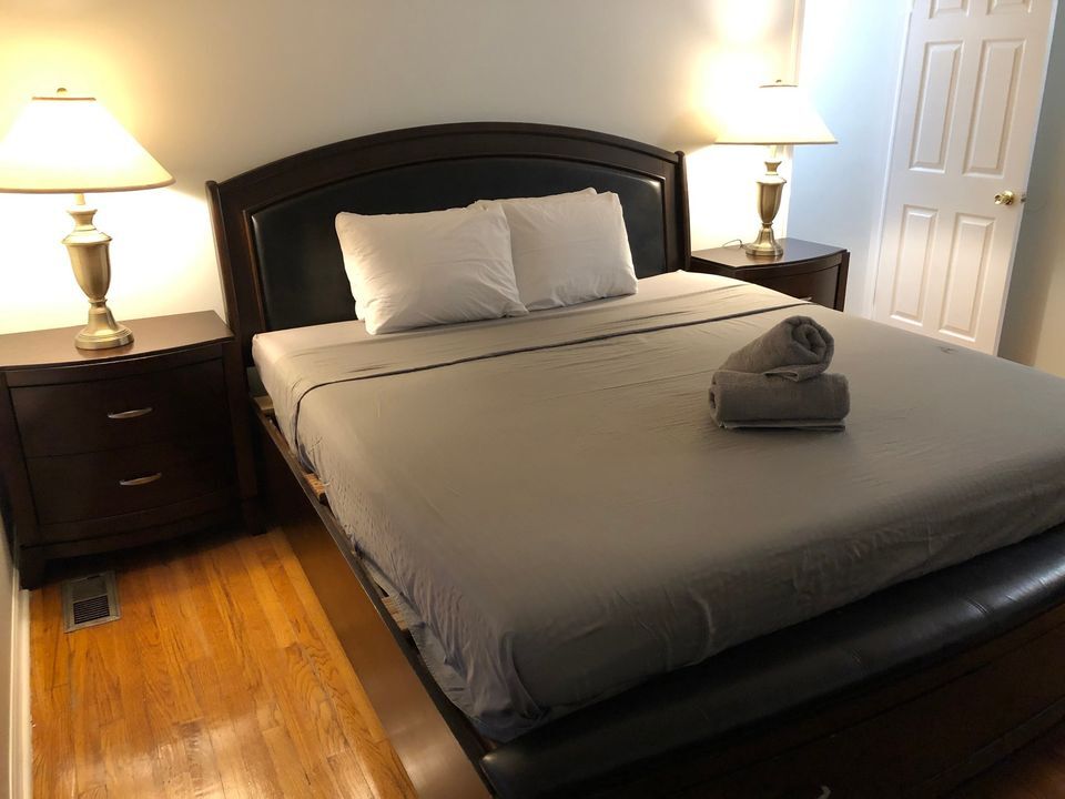 Deluxe king memory foam bed with two dressers and tons of storage space! - 8315 Karam Blvd