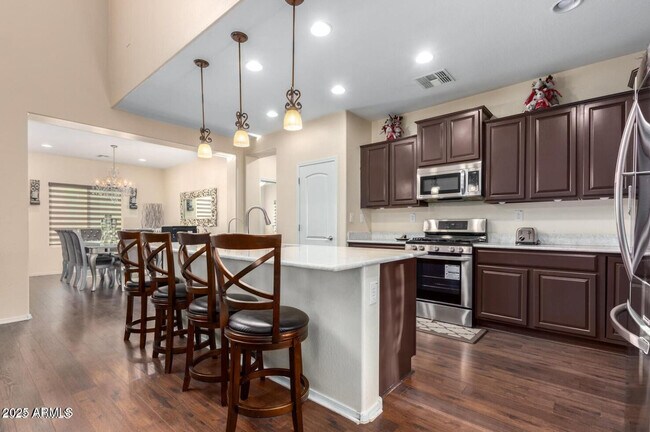 Foto del edificio - 10763 W Cottontail Ln