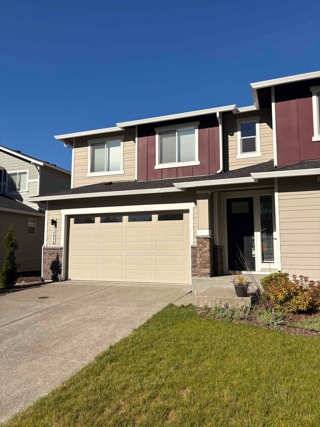 Foto principal - 18020 133rd Ave E