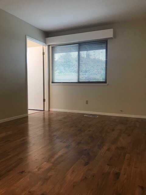 Foto del edificio - Great Two Bedroom, Two Bathroom home, Senior Living at Hacienda Carmel