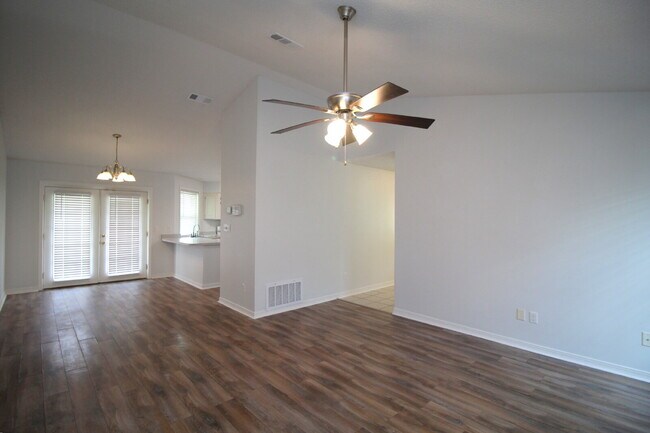 Foto del edificio - 3BR Home in Southwest Pensacola Near NAS Pensacola with No Carpet, 2-Car Garage & Fenced Yard