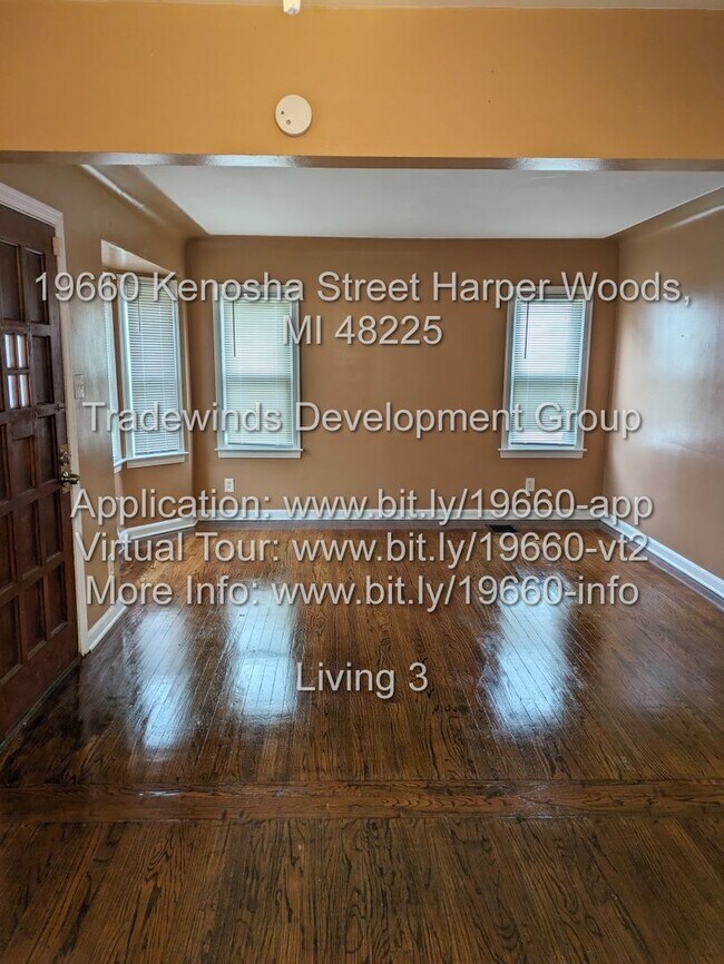 Foto del edificio - 19660 Kenosha St