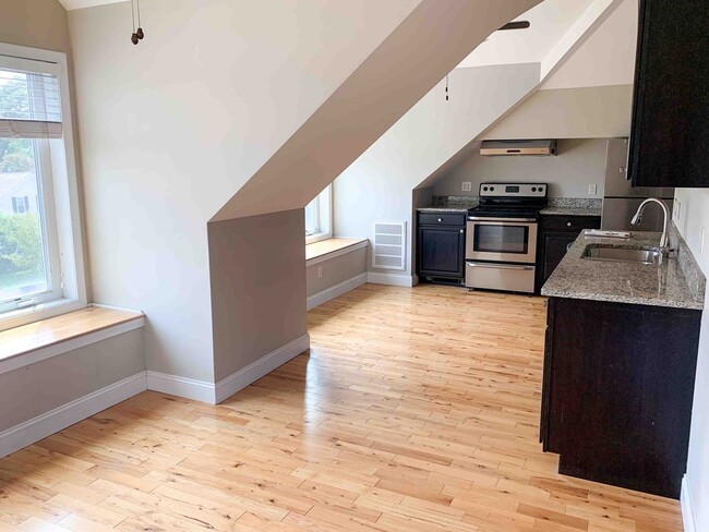 Photo - 126 King Street Apartment