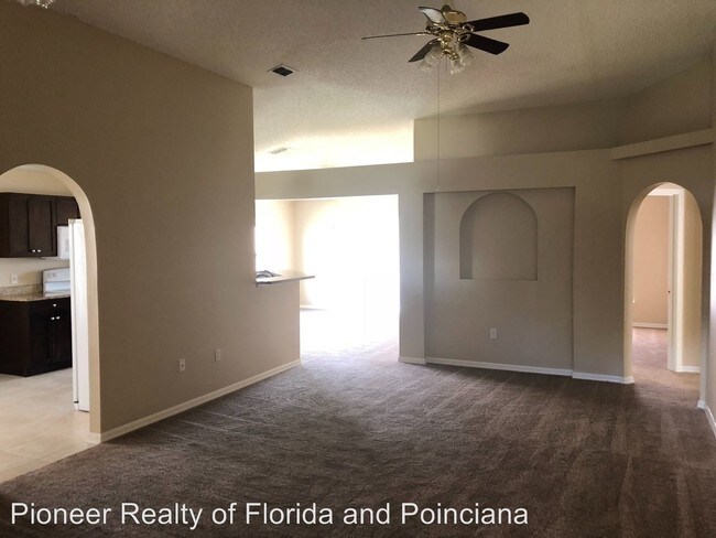 Foto del edificio - 4 br, 2 bath House - 31741 Loch Aline Dr