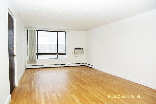 Building Photo - 109 Tremont St