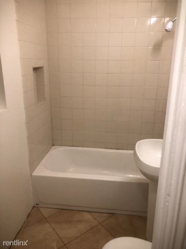 Foto del edificio - 2 br, 1 bath House - 6040 Agra st