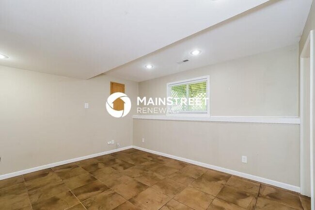 Foto del edificio - 4 Bedroom Pet-Friendly Home in Belton, MO ...