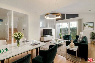 Building Photo - 1134 23rd St Building Photo - 1134 23rd St