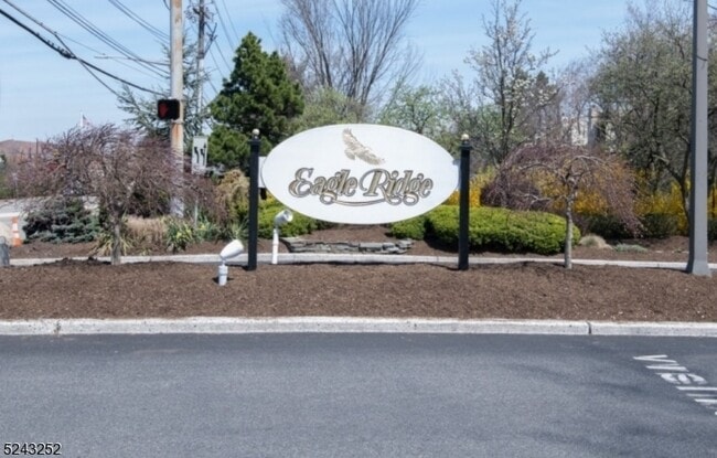 Building Photo - 14 Cerone Ct