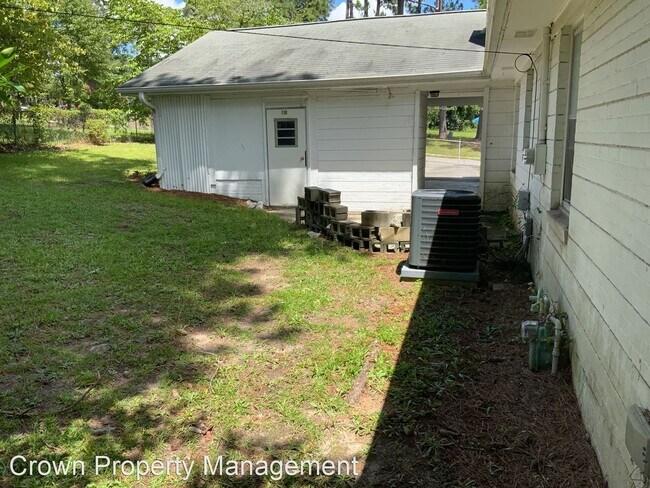 Building Photo - 3 br, 2 bath House - 7244 Fontana
