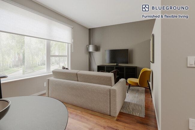 Foto del edificio - 2690 152nd Ave NE