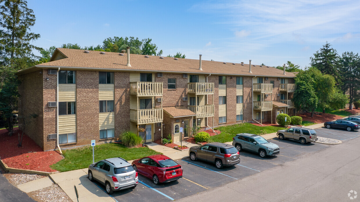 Primary Photo - Homestead Apartments