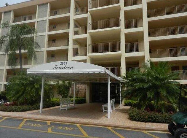 Foto del edificio - 2651 S Course Dr