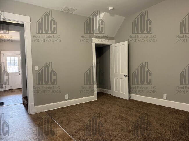 Foto del edificio - 440-440 Locust St