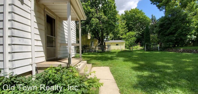 Building Photo - 2 br, 1.5 bath House - 931 Lutz