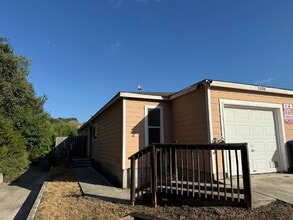 Building Photo - 8003 Maverick Climb