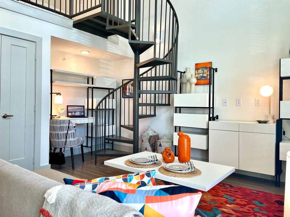 3Waller Loft - Model Living room with office space - Placemakr Downtown Austin