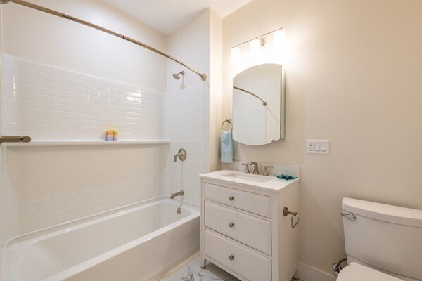 Foto del edificio - 1246 Broadway