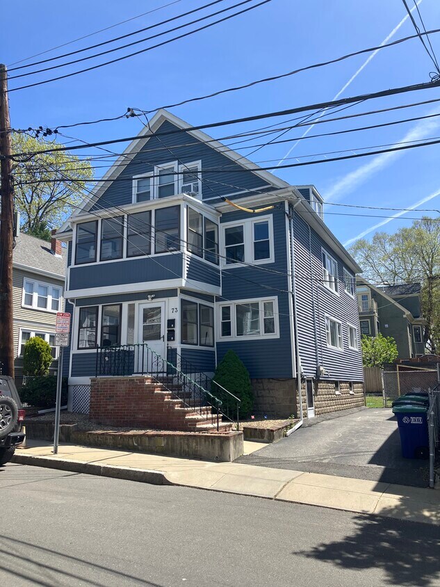 Primary Photo - 73 Lowell St