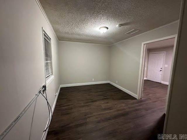 Building Photo - 1115 S Elm St