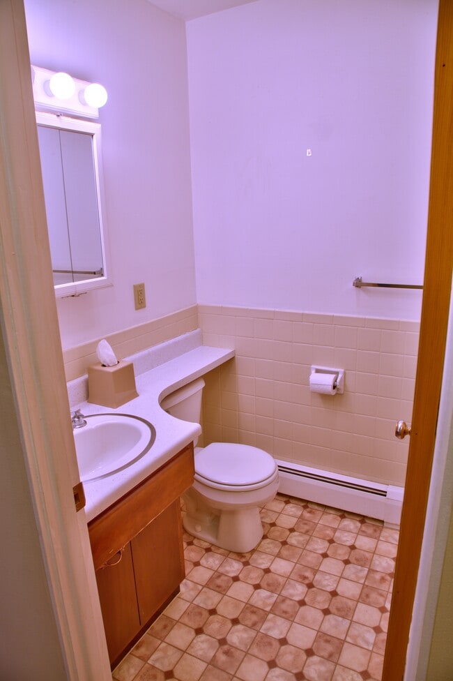 Foto del edificio - 223 W Ridge St