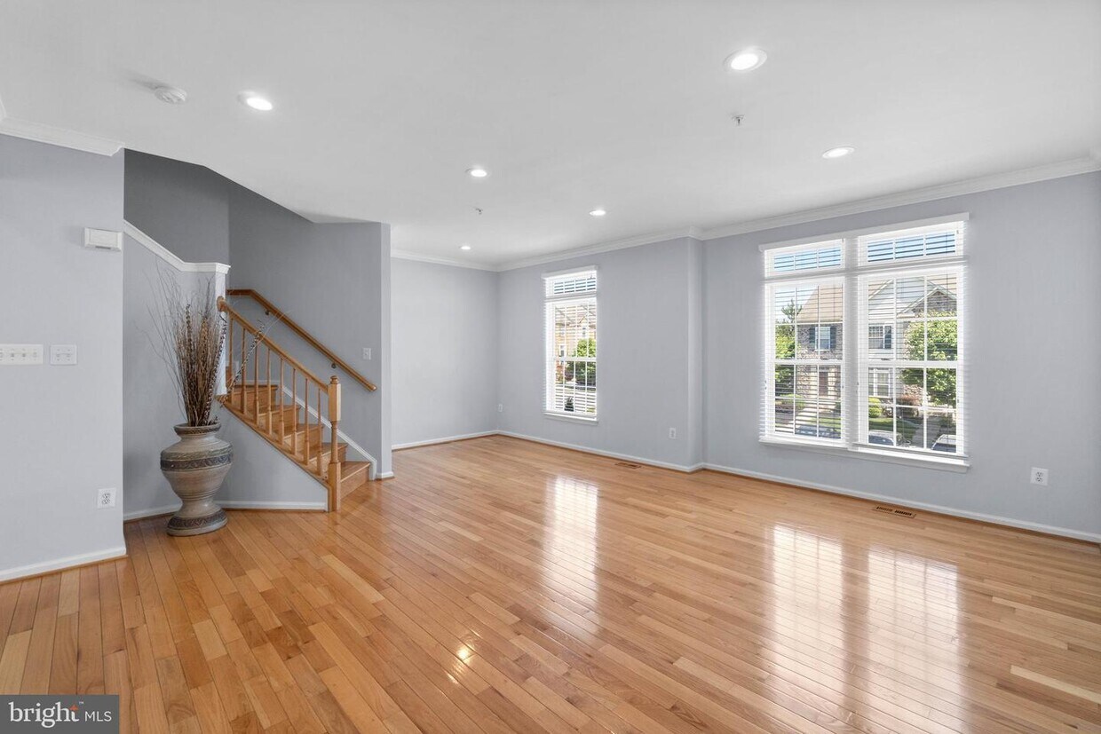 10757 Enfield Dr, Woodstock, MD 21163 Townhome Rentals in Woodstock