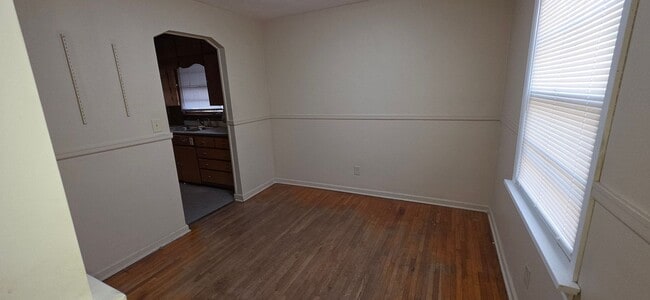 Foto del edificio - 2 Bedroom 1 Bathroom home in Southeast Springfield for $995!