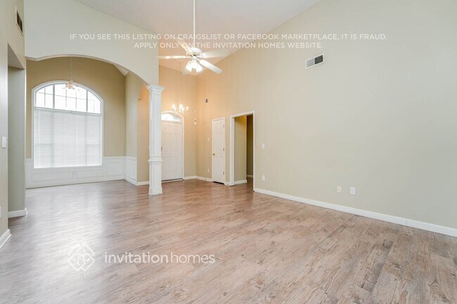 Foto del edificio - 820 Cambridge Creek Dr SW