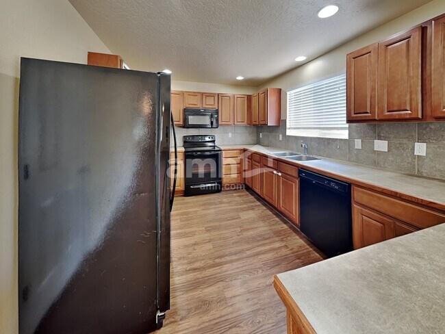 Foto del edificio - 191 W Tehuti Ct