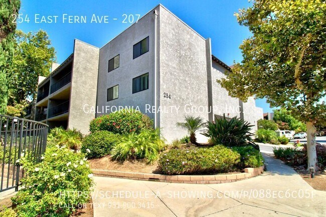 Building Photo - 254 E Fern Ave