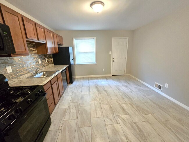 Foto del edificio - Renovated Home for Rent