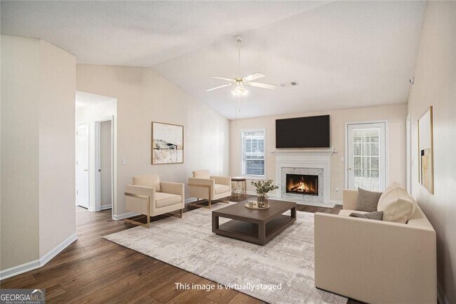 Foto del edificio - 2533 Morning Glory Pl NW