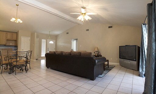 Building Photo - 13942 Lafitte Dr