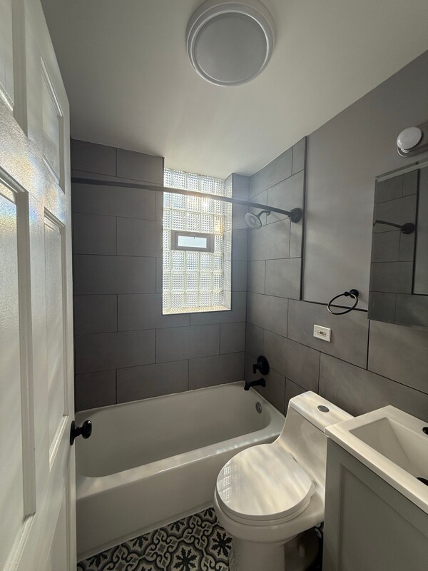 Foto del edificio - 1856 W 18th St