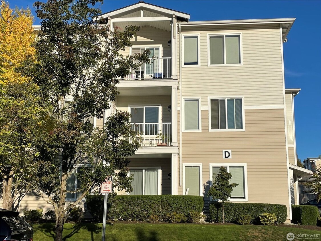 Foto principal - 2Bd/2Ba Bothell Condo