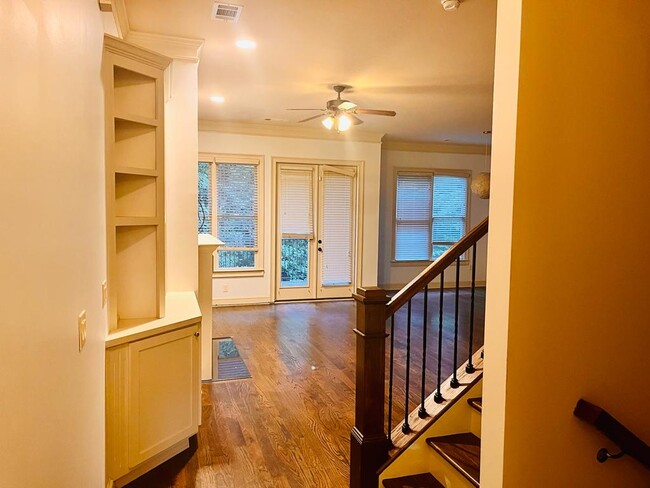 Building Photo - 1865 Preserve Way