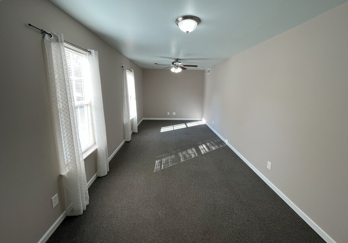 Living Room - 459 Jackson St