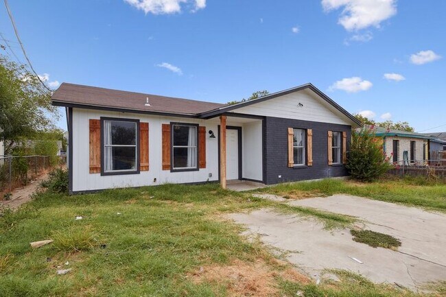 Building Photo - 131 Arrid Rd