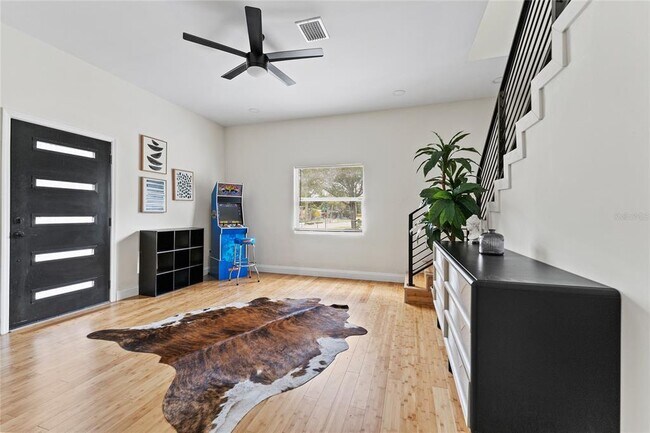 Foto del edificio - 680 25th Ave S