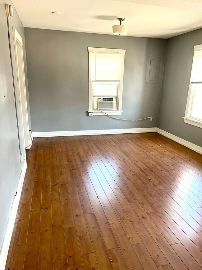 Foto del edificio - 6 National St