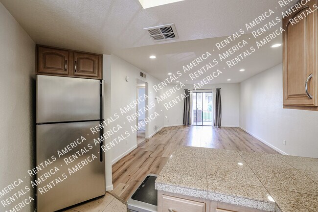 Foto del edificio - Condo In Papago Ridge!!