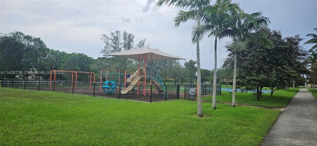 Foto del edificio - 3775 NW 116th Terrace