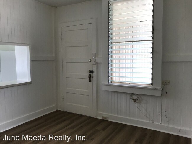 Building Photo - Studio, 1 bath House - 2361B East Manoa Rd