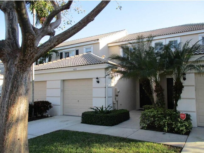 Foto del edificio - 4616 Palmbrooke Cir