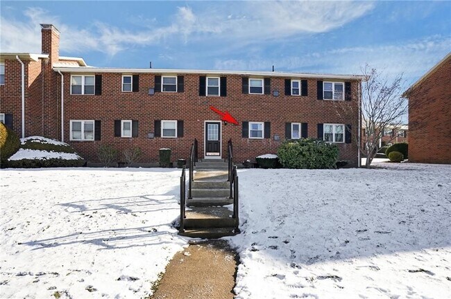 Building Photo - 70 Carroll Ave