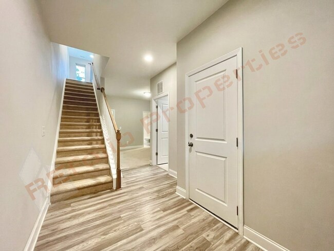 Foto del edificio - 139 Manordale Dr