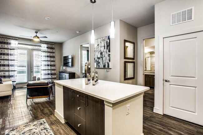 Building Photo - 1 br, 1 bath Condo - 54 Ventana Pkwy