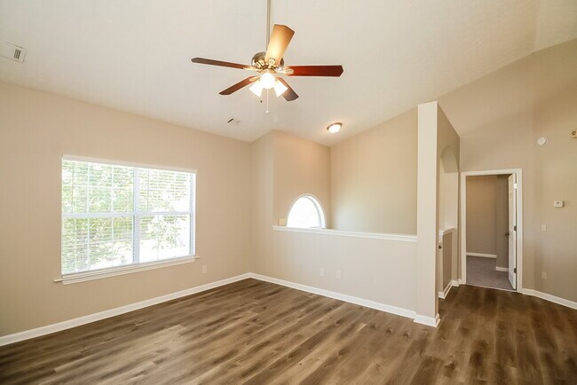 Foto del edificio - 4420 Roche St